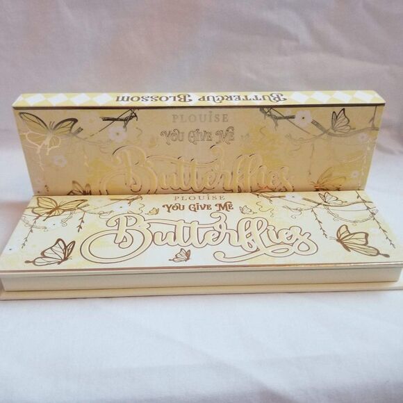 P.Louise You Give Me Butterflies Palette - Buttercup Blossom - Picture 5 of 9
